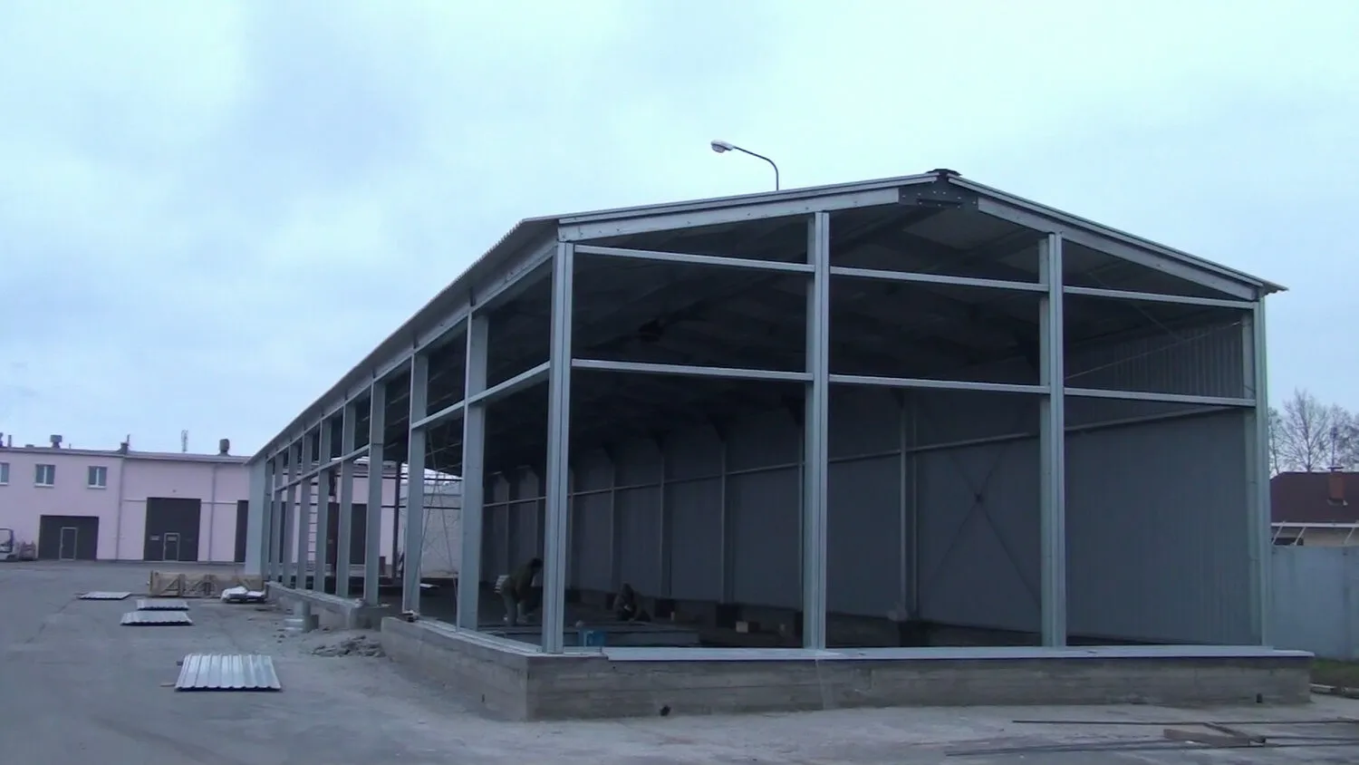 Какова долговечность строений из металлоконструкций?